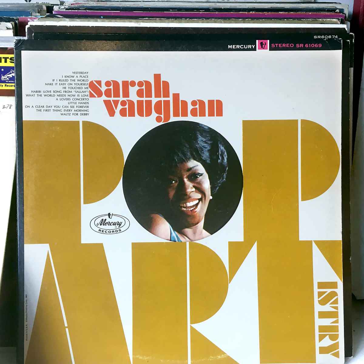 Sarah Vaughan’s Pop Artistry Round | Round Museum